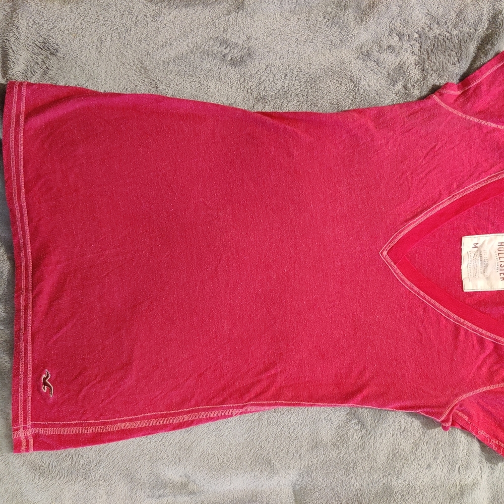 Hollister V-Neck Top Woman's Size Medium